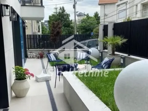 Rent, three bedroom apartment, 145m², Neimar, Vračar Sve Podlokacije - image 17