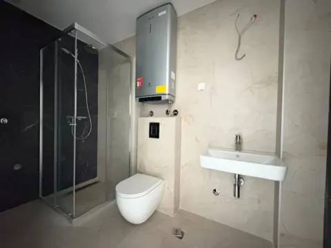 Prodaja, jednosoban stan, 50m², Tološka šuma, Podgorica - image 6