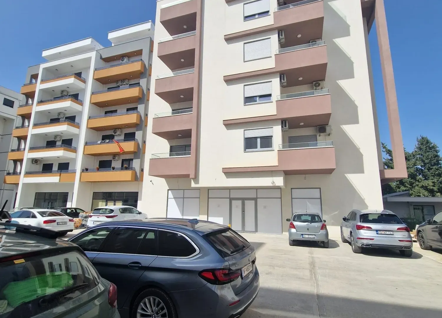 Sale, one bedroom apartment, 69m², Velika Plaža, Ulcinj