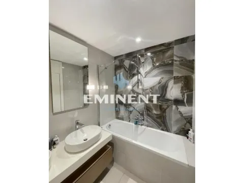 Izdavanje, trosoban stan, 90m², Savski Venac, Beograd - image 9