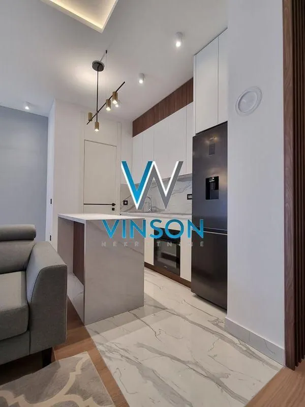 Izdavanje, dvosoban stan, 68m², Lipov gaj, Novi Sad Sve Podlokacije