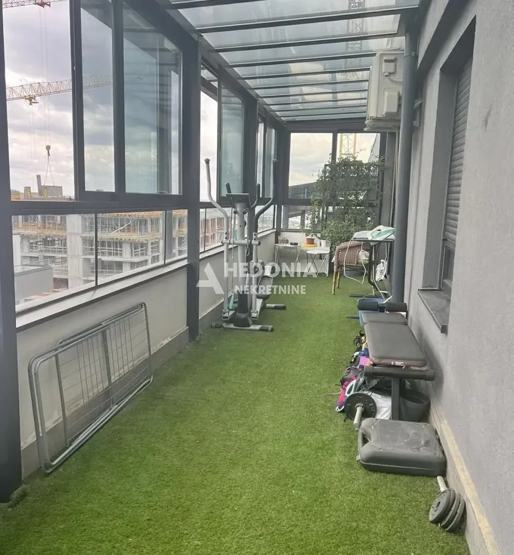 Sale, four bedroom apartment, 106m², Višnjička Banja, Palilula Sve Podlokacije