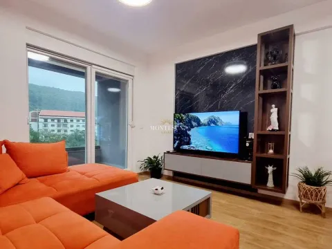 Rent, two bedroom apartment, 69m², Centar, Budva - image 4