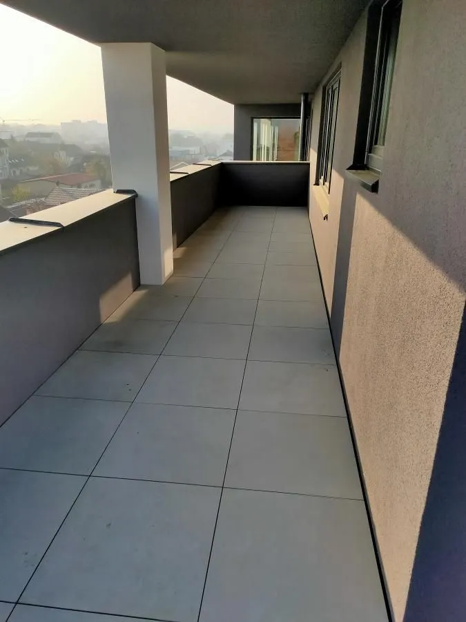 Sale, office space, 434m², Salajka, Novi Sad Sve Podlokacije