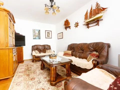 Stan in Makedonsko naselje