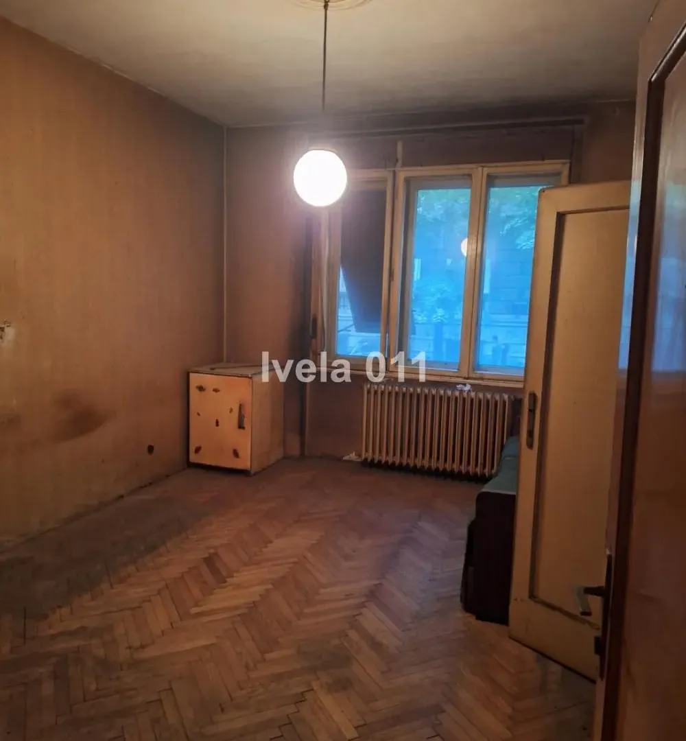 Sale, two bedroom apartment, 56m², Cvetni Trg, Vračar Sve Podlokacije