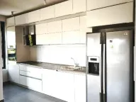 Izdavanje, četvorosoban stan, 100m², Vračar Hram, Vračar Sve Podlokacije - image 2