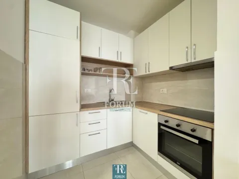 Rent, one bedroom apartment, 43m², Central Point, Podgorica - image 5