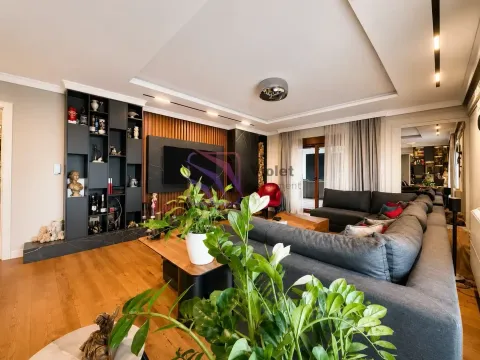 Prodaja, trosoban stan, 195m², Pobrežje, Podgorica - image 15