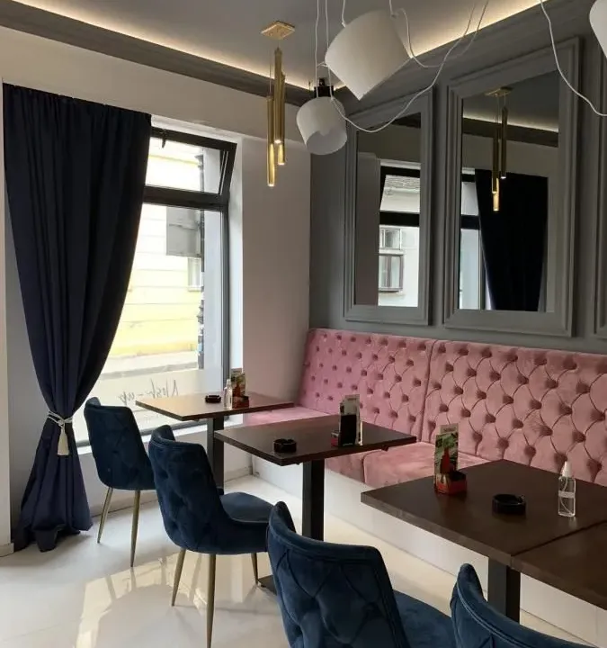 Izdavanje, ugostiteljski objekat, 226m², Sremski Karlovci, Novi Sad