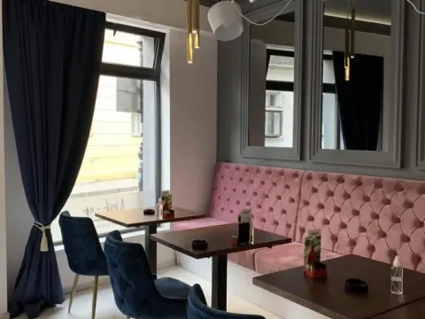 Ugostiteljski objekat in Sremski Karlovci