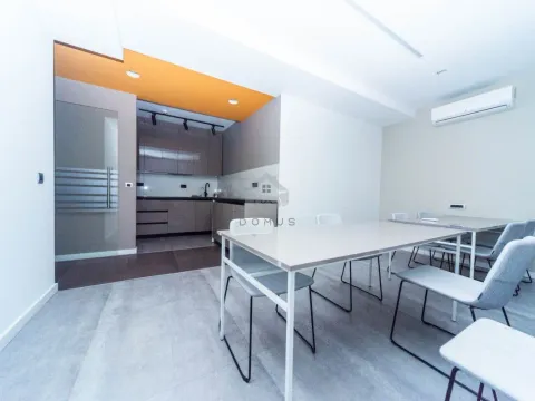 Izdavanje, poslovni prostor, 391m², Preko Morače, Podgorica - image 35