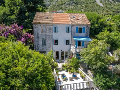 Sale, house, 122m², Kotor, Crna Gora - image 2