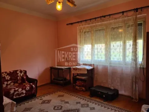 Prodaja, kuća, 73m², Mali Radanovac, Subotica - image 5