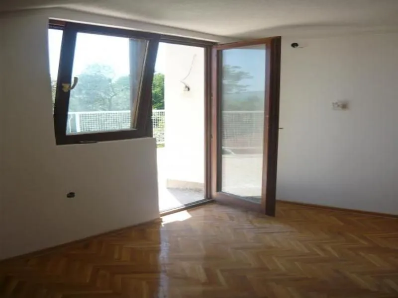 Prodaja, kuća, 200m², Tivat, Crna Gora