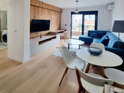 Rent, two bedroom apartment, 54m², Centar, Budva - image 8