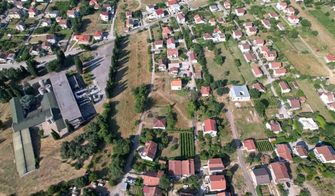 Prodaja, plac, 480m², Gornja Gorica, Podgorica