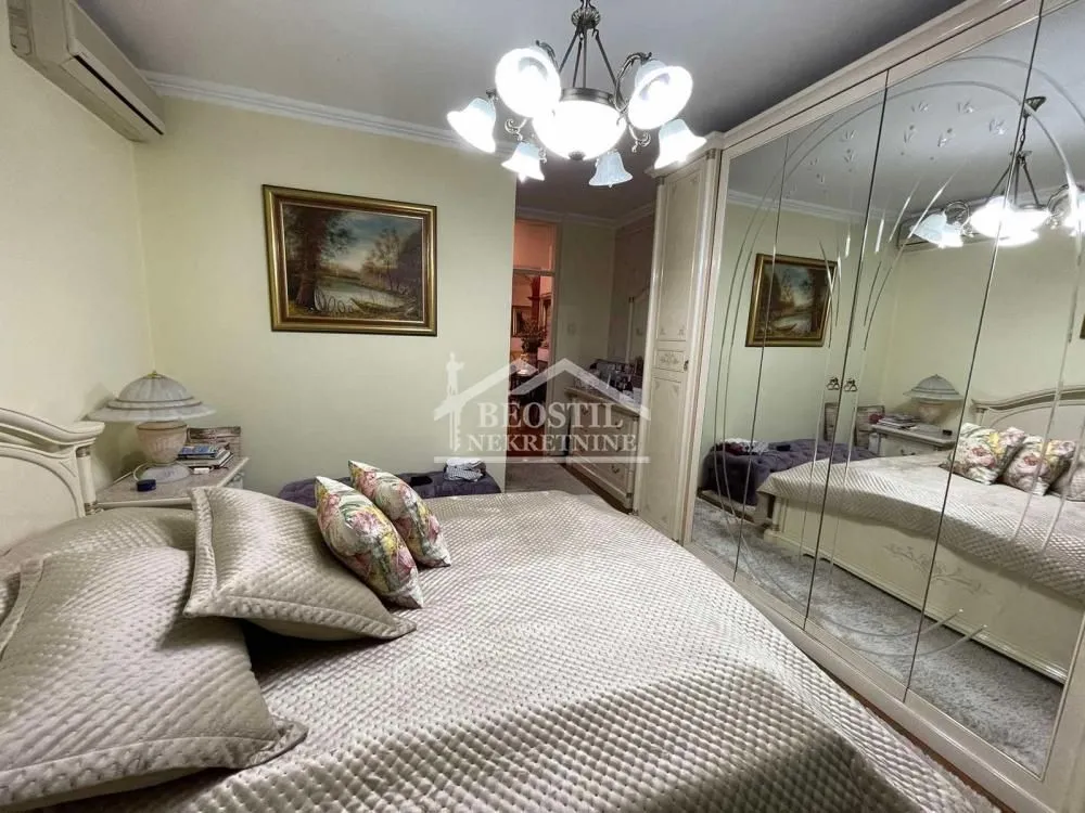 Sale, three bedroom apartment, 101m², Čukarica, Beograd
