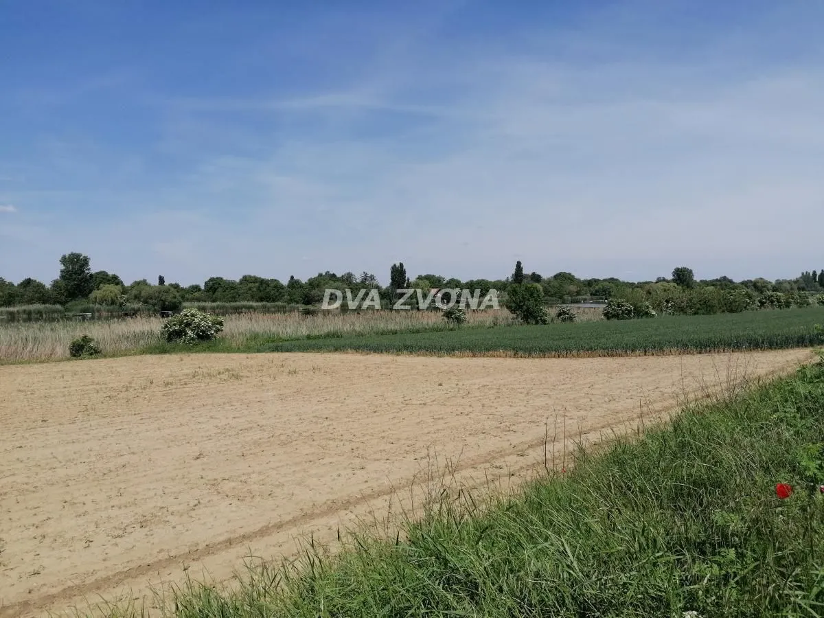 Prodaja, plac, 4400m², Novi Bečej, Zrenjanin