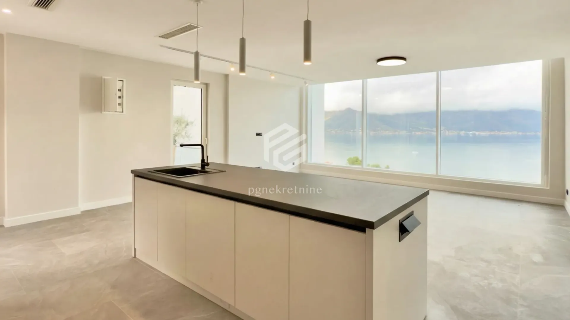 Sale, house, 119m², Krašići, Tivat