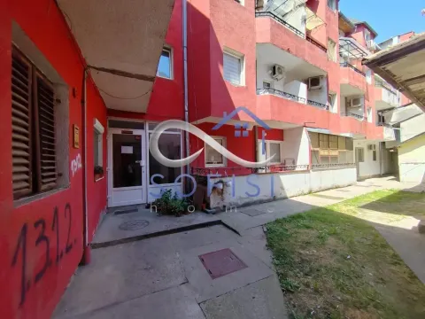 Rent, one bedroom apartment, 30m², Bulevar Oslobodjenja, Novi Sad Sve Podlokacije - image 13