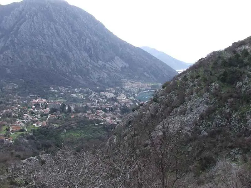 Prodaja, plac, 13700m², Kotor, Crna Gora