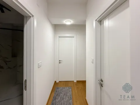 Rent, one bedroom apartment, 59m², Stara Varoš, Podgorica - image 8