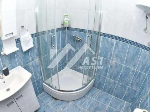 Izdavanje, dvosoban stan, 60m², Centar, Novi Sad - image 9