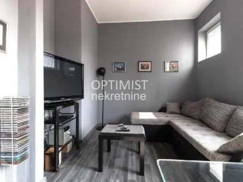 Rent, three bedroom apartment, 65m², Profesorska Kolonija, Palilula Sve Podlokacije - image 4