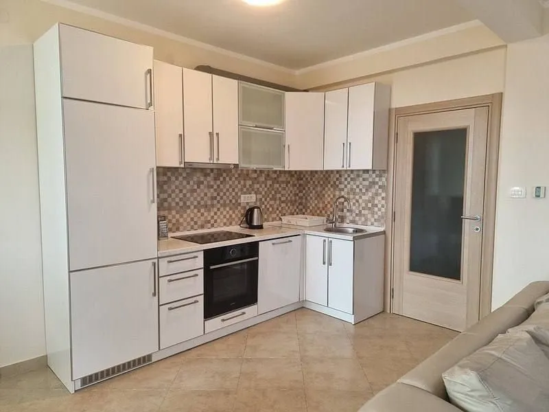Rent, two bedroom apartment, 94m², Bečići, Budva