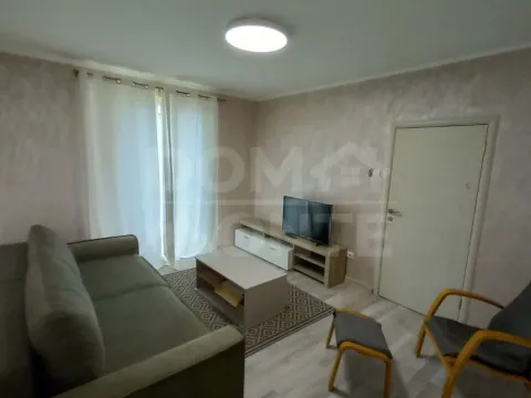 Rent, one bedroom apartment, 52m², Tivat, Crna Gora - image 2