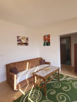 Izdavanje, jednosoban stan, 40m², Bjeliši, Bar - image 4