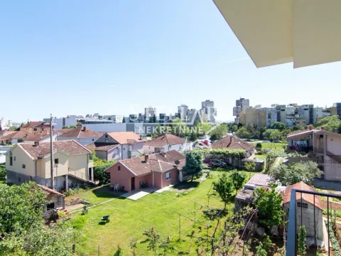 Izdavanje, jednosoban stan, 40m², Momišići, Podgorica - image 4