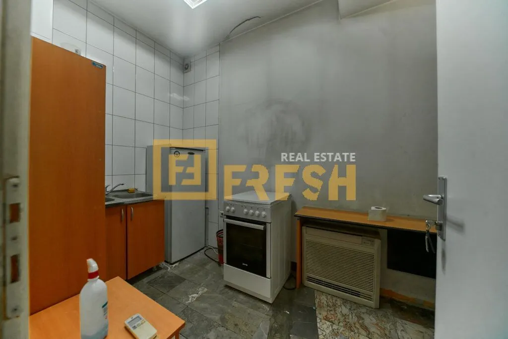 Rent, office space, 345m², Centar, Podgorica