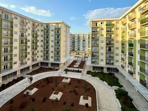 Rent, one bedroom apartment, 40m², Pobrežje, Podgorica - image 1