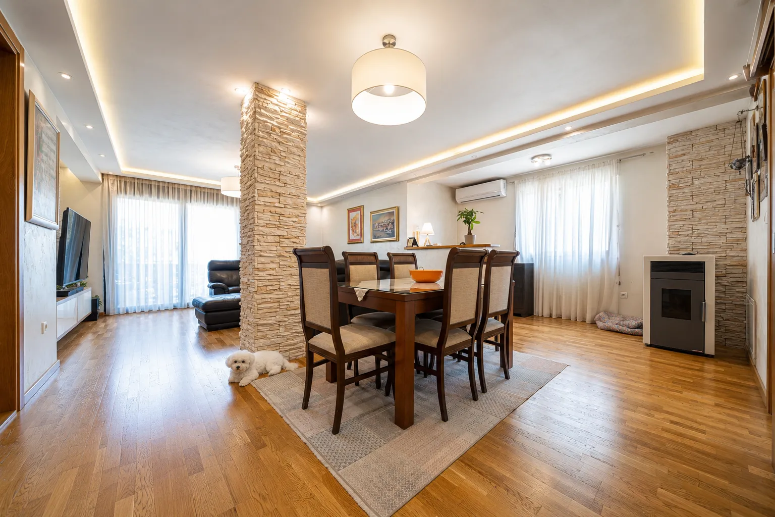 Rent, three bedroom apartment, 106m², Kod Big Fashion-a, Podgorica