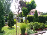 Prodaja, kuća, 190m², Zemun Centar, Zemun Sve Podlokacije - image 2