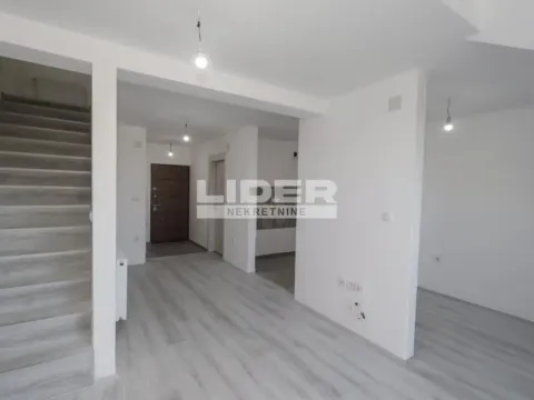 Prodaja, trosoban stan, 70m², Šabac, Srbija - image 13