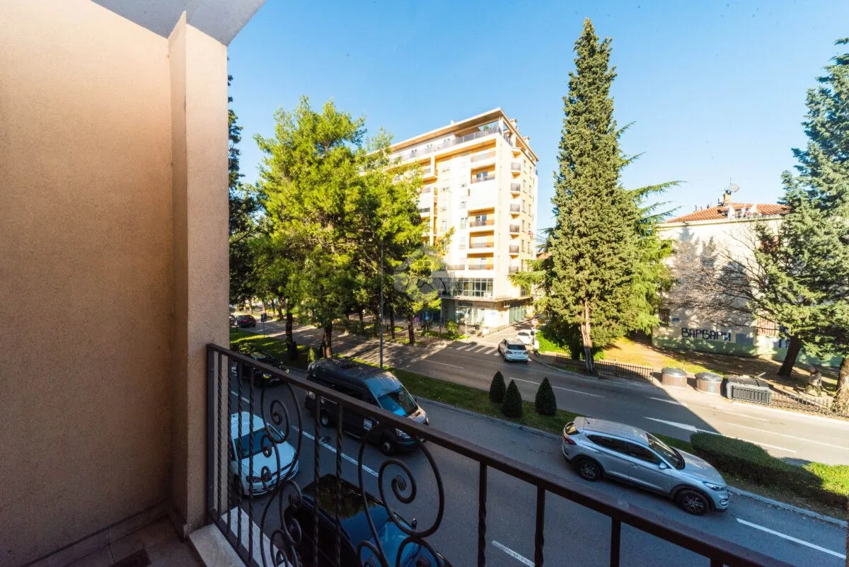 Rent, two bedroom apartment, 70m², Centar, Podgorica