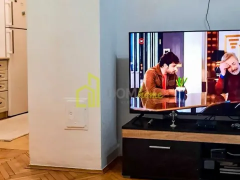 Prodaja, jednosoban stan, 38m², Stari Aerodrom, Podgorica - image 2