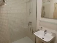 Izdavanje, jednosoban stan, 45m², City Kvart, Podgorica - image 9