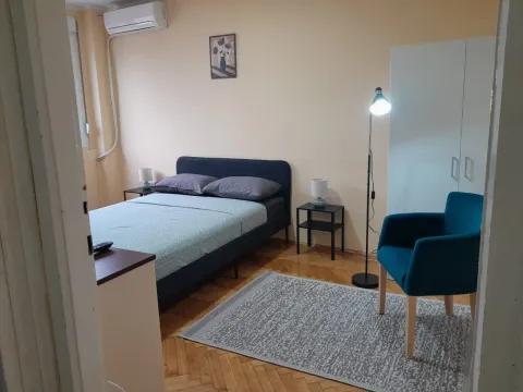 Sale, two bedroom apartment, 49m², Vračar Centar, Vračar Sve Podlokacije - image 3