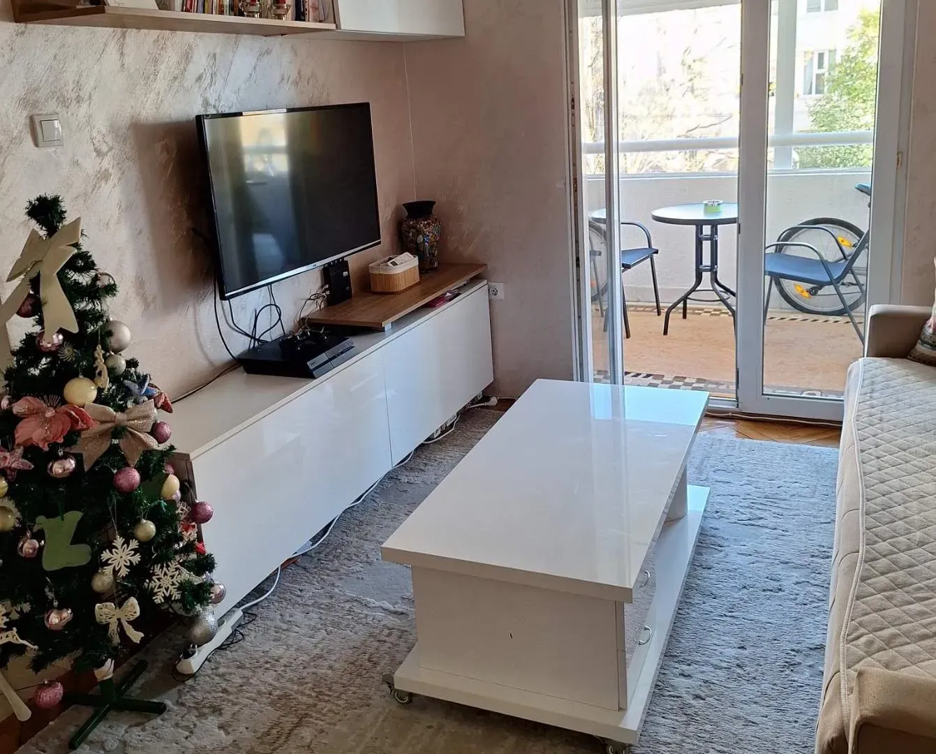 Rent, two bedroom apartment, 35m², Stari Aerodrom, Podgorica