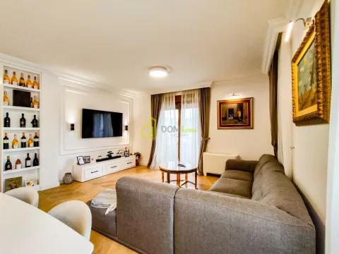 Izdavanje, trosoban stan, 99m², Momišići, Podgorica - image 19