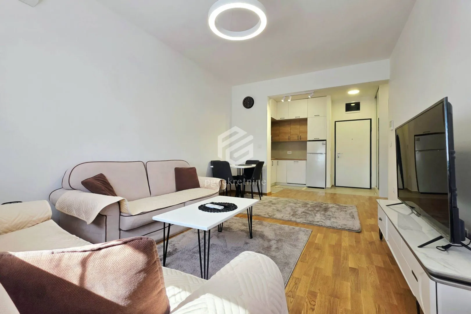 Rent, one bedroom apartment, 45m², Stari Aerodrom, Podgorica