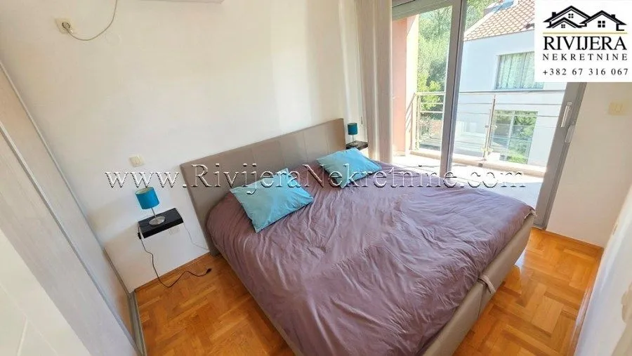 Prodaja, dvosoban stan, 71m², Đenovići, Herceg Novi