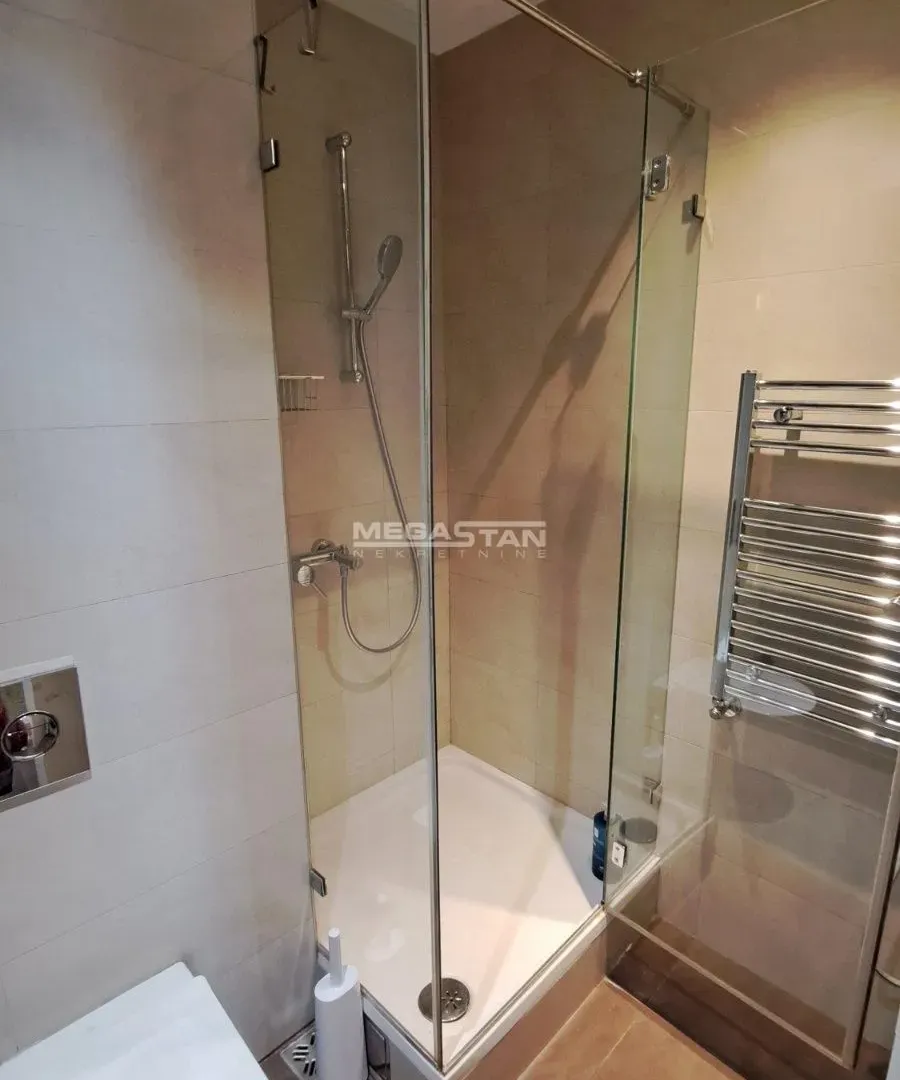 Sale, three bedroom apartment, 83m², Novi Beograd Blok 65, Novi Beograd Sve Podlokacije