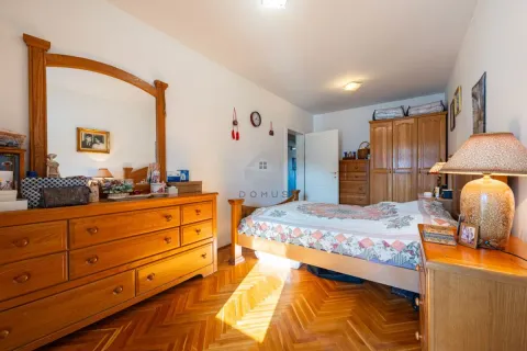 Sale, three bedroom apartment, 101m², Drač, Podgorica - image 12