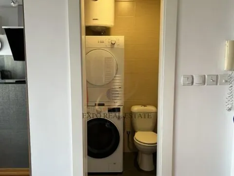 Prodaja, četvorosoban stan, 112m², Stari grad, Novi Sad - image 12