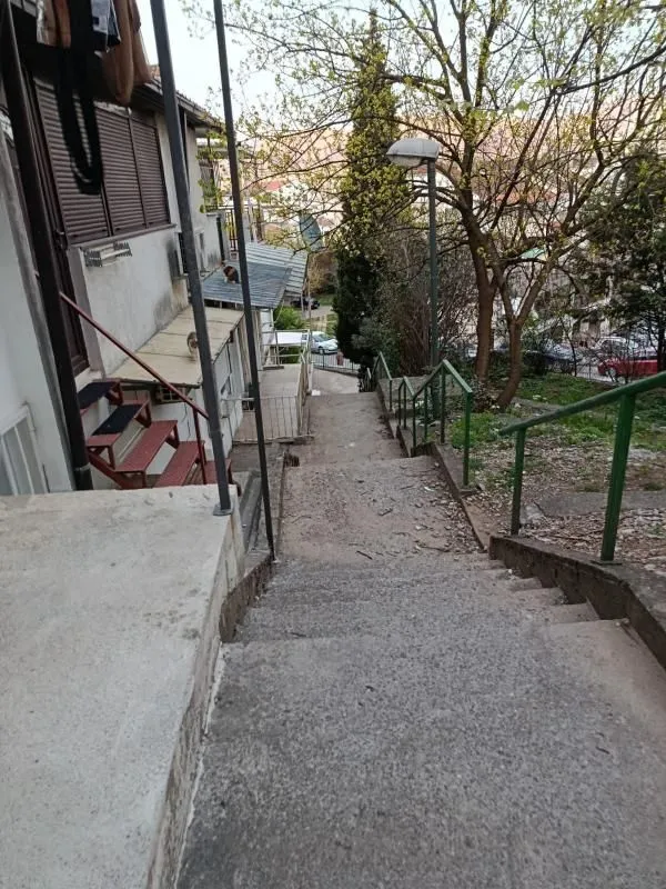 Prodaja, jednosoban stan, 44m², Malo Brdo, Podgorica